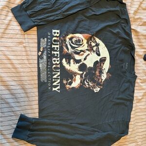 BuffBunny Women’s Graphic Long Sleeve Te